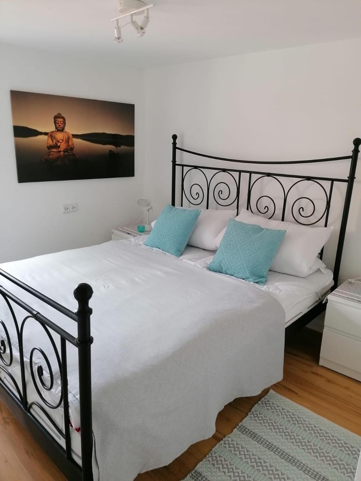 Ferienwohnung Am Schleswiger Rathaus Bagian luar foto